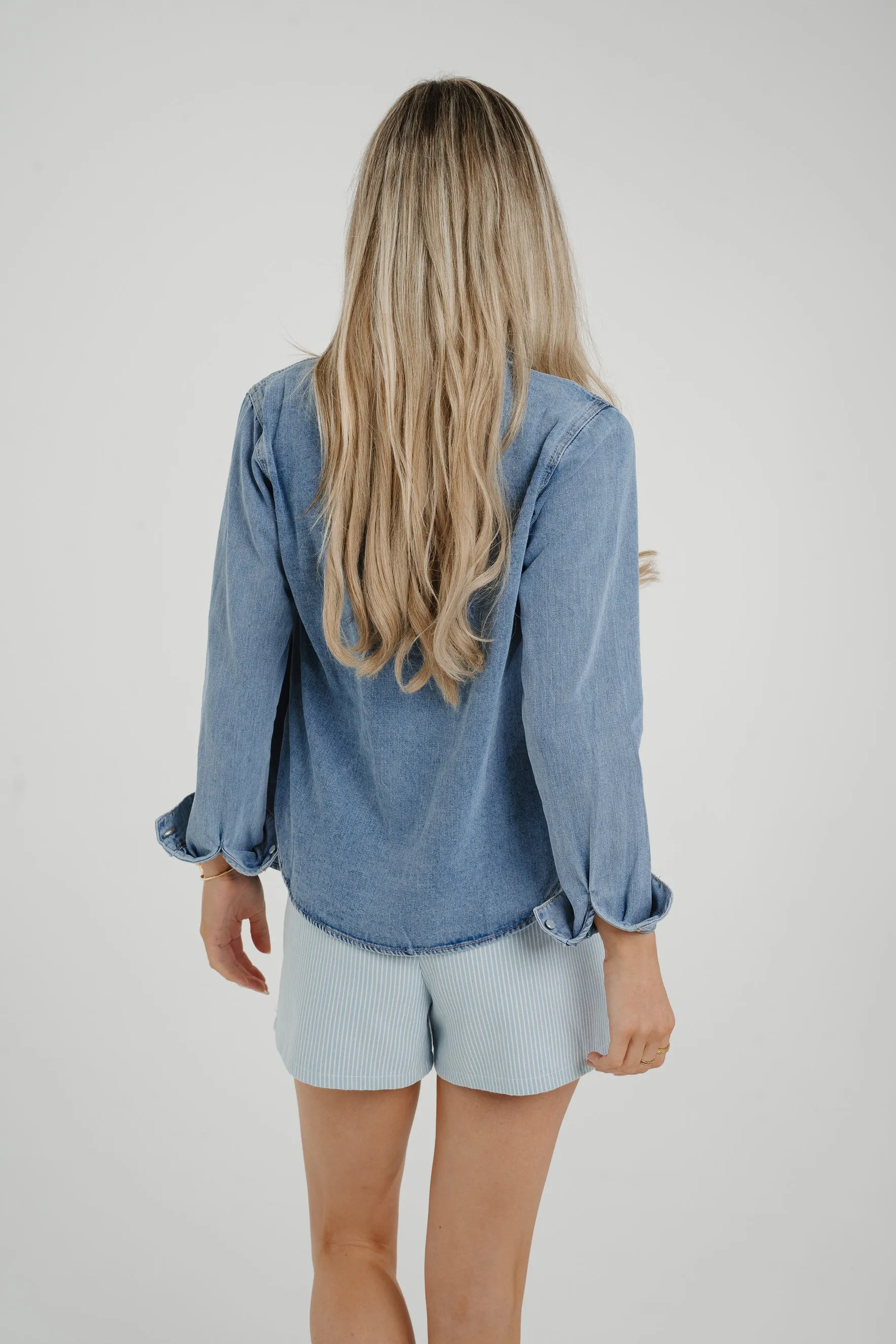 Cindy Denim Shirt In Light Wash