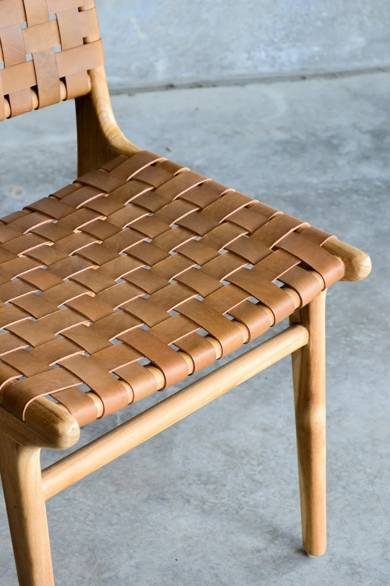 Dining Chair Woven- Tan