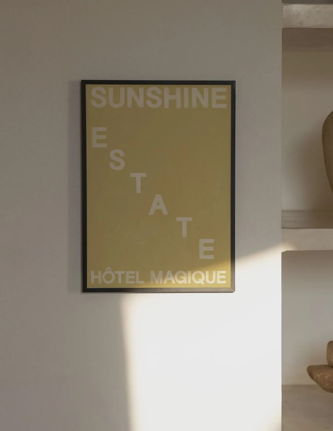 Htel Magique - Sunshine Estate - Art Print